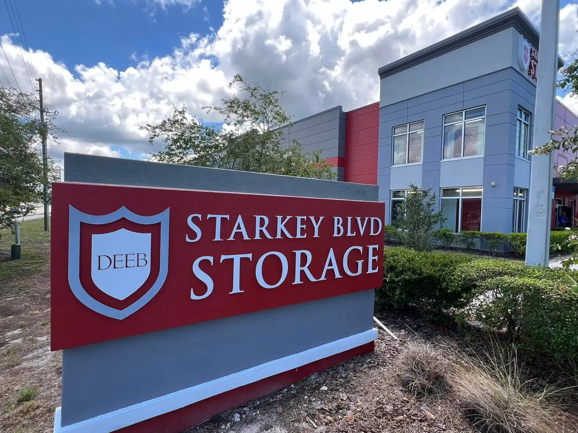 Starkey-Blvd-Storage-Entrance